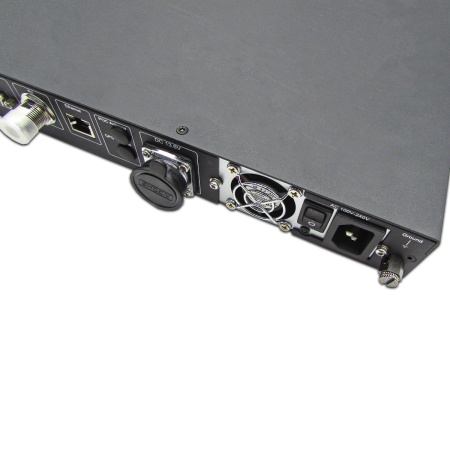 Цифровой ретранслятор TYT MD-7500 UHF (400-470 МГц) с дуплексером