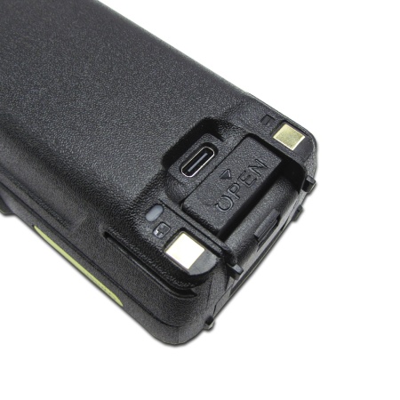 Цифровая рация TYT MD-680D, AES-256, 10W, IP67, 3600 мАч, Type-C, UHF, черный