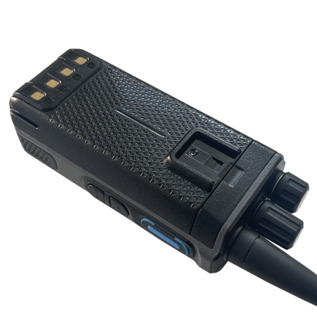 Цифровая рация TYT MD-889 DMR