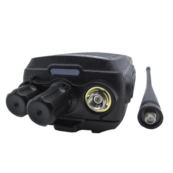 Цифровая рация Baofeng DR-1909